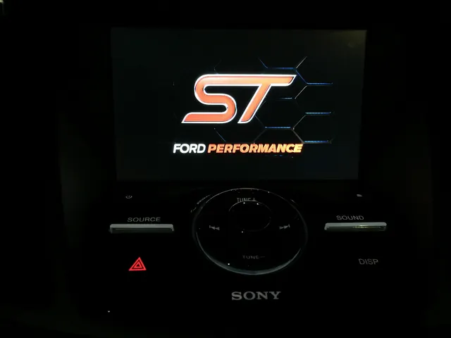 KUGA MK2.5 電腦隱藏功能開啟 施工實績 35／48