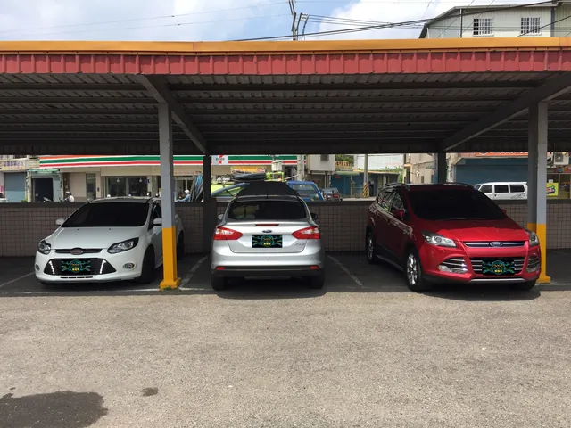 KUGA MK2 電腦隱藏功能開啟 施工實績 37／52